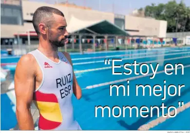  ?? YAGO URRUTIA / EFE ?? El triatleta almeriense Jairo Ruiz, en una imagen reciente en el CAR de Sierra Nevada.