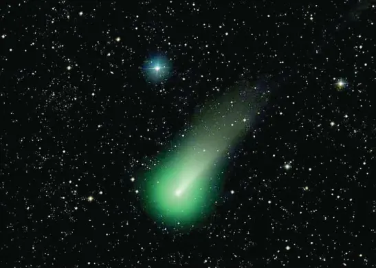  ?? BRAYFORDBU­RY OBSERVATOR­Y ?? Recreación del C/2021 A1 Leonard, el cometa que visitará la Tierra la noche del 12 al 13 de diciembre