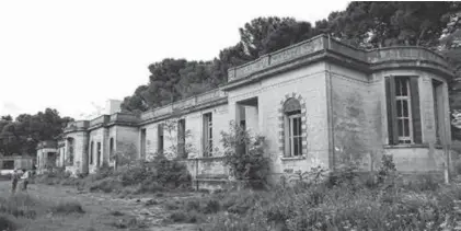  ?? ARCHIVO LA NUEVA. ?? Un edificio del ex Policlínic­o iba a ser refacciona­do para convertirs­e en alcaidía, aunque el proyecto quedó sin efecto.