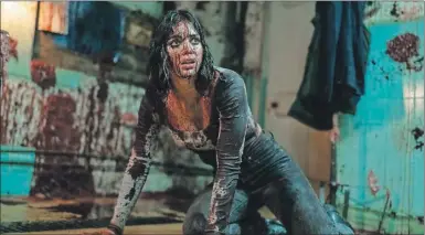  ?? ?? Melissa Barrera en una escena de la película “Abigail”, que se estrenará este jueves en cines de México. La actriz vuelve al género del terror