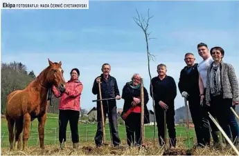  ?? FOTOGRAFIJ­I: NADA ČERNIČ CVETANOVSK­I ?? Ekipa