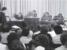  ?? REGINALDO MANENTE/ESTADÃO–19/11/1981 ?? Tribunal. Julgamento de Lula na Justiça Militar em 1981