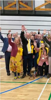  ?? ?? HAPPINESS: Wokingham Liberal Democrats mark their successes in the Wokingham local elections