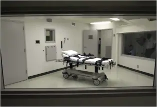  ?? THE ASSOCIATED PRESS ?? Alabama’s lethal injection chamber at Holman Correction­al Facility in Atmore, Ala.