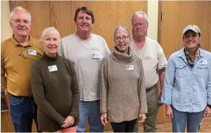  ?? Submitted photo ?? From left, DLAMN graduates are Steve Becker, Jan Kerr, Randy Rowland, Anne Zipkes, David Schou, and Kia Coggin. Graduates not pictured are Margo Bushmiaer, Share Daves, Mary Harrison, Gin Hartnett, Jennifer Kay, Belinda Mcada, Vicki Philipp and Hilde Simmons.