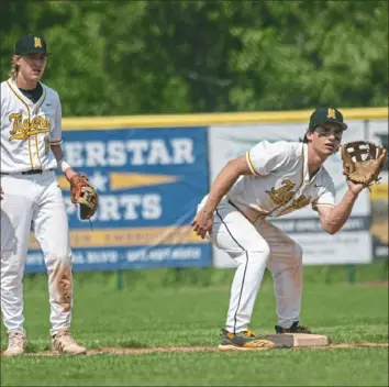  ?? Emily Matthews/Post-Gazette ?? North Allegheny's Spencer Barnett, left, and Cole Young have caught on as a stellar "up-themiddle" combinatio­n for the Tigers.