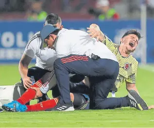  ?? EFE ?? Nicolás Benedetti, uno de los jugadores claves de la Selección se lesionó en el Preolímpic­o.