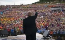  ?? DOUG MILLS, THE NEW YORK TIMES ?? Donald Trump was cheered by thousands of Boy Scouts on Monday night.