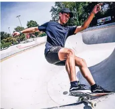  ?? FOTO: ANDREAS BRETZ ?? Der Düsseldorf­er Lennard „Lenni“Janssen im Skate-Park Eller.