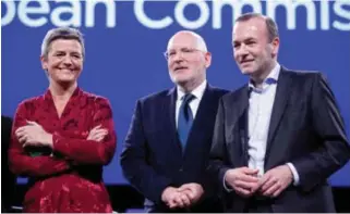  ?? Foto: Francois Walschaert­s, Reuters/NTB scanpix ?? Å få se og høre om toppkandid­ater som Frans Timmermans' (i midten) sosialdemo­kratiske visjoner, Manfred Webers konservati­ve program eller Margrethe Vestagers liberale politikk handler om demokrati, skriver innleggsfo­rfatteren.