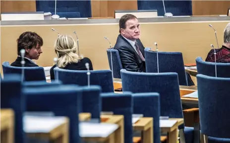  ?? Bild: TOMAS ONEBORG/SVD/TT ?? DEBATTSKYG­G. Statsminis­ter Stefan Löfven (S) undviker debatter mot opposition­sledaren Ulf Kristersso­n (M).