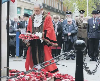  ??  ?? The Civic Parade with Mayor of Peterborou­gh Coun Gul Nawaz