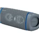  ??  ?? Sony EXTRA BASS SRS-XB33. Resistente­s al polvo y al agua (IP67). Rango de frecuencia de 20 Hz a 20 kHz. $ 24.999.