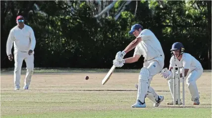  ?? Picture: MARK CARRELS ?? MASTER BLASTER: Richard Beyleveld hits out in his fighting knock of 51 that saw Cuylervill­e safely home in their T20 final against Salem at Shaw Park on Sunday February 11.