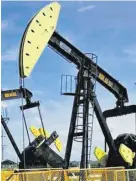  ?? ?? La producción de petróleo cayó 1,2 % en enero del presente año.