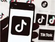  ?? Michael Dwyer/Associated Press 2022 ?? TikTok’s shift in policy is part of a tech industry effort to provide more safeguards for AI usage.