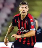  ?? (Ansa) ?? Capitano Alessio Romagnoli, 23 anni, è il capitano del Milan. Titolare nelle prime 6 gare, ha saltato l’ultima