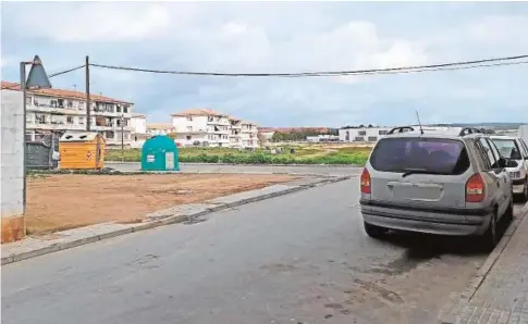  ?? ABC ?? Barriada de Puente Genil donde se produjo la persecució­n de un coche a alta velocidad y que creó un accidente