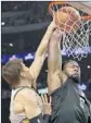  ?? Luis Sinco Los Angeles Times ?? DEANDRE JORDAN of the Clippers scores two of his 20 points Friday.