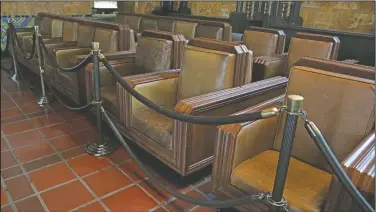  ??  ?? Seats are roped off in the waiting area at Union Station in Los Angeles.
