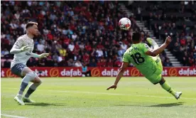  ?? James Marsh/Shuttersto­ck ?? Casemiro scores the winner early on for Manchester United against Bournemout­h. Photograph: