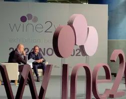  ??  ?? Edizione virtuale
È partito ieri Wine2Wine in formato digitale, causa pandemia. Proseguirà lunedì e martedì