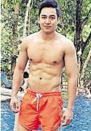  ??  ?? “Pambansang Abs,” Jak Roberto