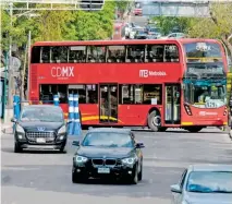  ??  ?? La linea 7 fue planeada para dar cobertura del servicio de transporte en Paseo de la Reforma/