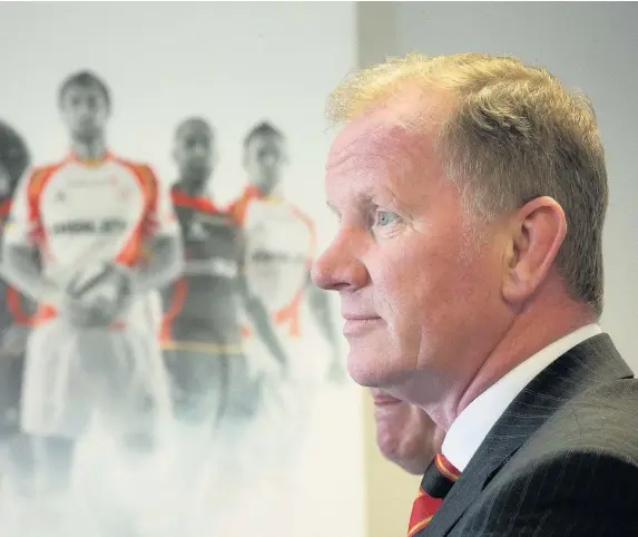  ??  ?? Newport Gwent Dragons chief executive Stuart Davies. Inset left, departed former head coach Lyn Jones