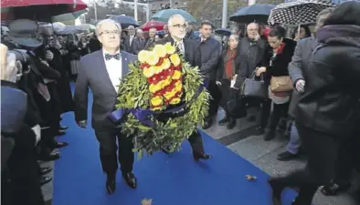  ?? ÁNGEL DE CASTRO ?? El actual Justicia de Aragón, Ángel Dolado, en el homenaje a Juan de Lanuza, ayer en Zaragoza.