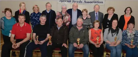  ??  ?? Organisers and prizewinne­rs at the completion of the Cullen Weigh In that supported the Cullen and District Special Needs Associatio­n. Picture John Tarrant