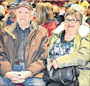  ?? DESIREE ANSTEY/ JOURNAL PIONEER ?? Harold Green and his wife, Darlene, are thrilled to have front row seats for the Roots and Boots show.