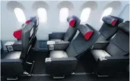  ??  ?? The Dreamliner will have business, premium economy, and economy classes. Seats are redesigned to lessen obstructio­n.