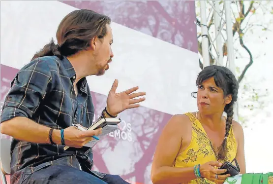  ?? JOSÉ CONTRERAS ?? El secretario general de Podemos, Pablo Iglesias, y la líder de Podemos Andalucía, Teresa Rodríguez, en un mitin en las elecciones de 2016 en Jerez.