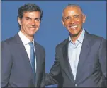  ??  ?? MOVIDAS. Urtubey se mostró con Obama y Massa reapareció en La Pampa con Verna. En campaña.