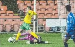 ?? Picture: Kevin Farmer ?? GOOD HANDS: SWQ Thunder keeper Jace Hudson makes a save during a game against Rochedale Rovers earlier this season.