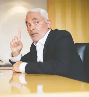  ?? DARRYL DYCK / BLOOMBERG FILES ?? Billionair­e and philanthro­pist Frank Giustra has won the right to sue Twitter
for defamation over an attack on him on social media that began in 2015.