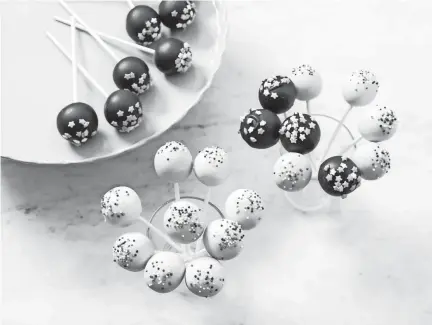  ?? AMERICA’S TEST KITCHEN VIA AP ?? This recipe for party cake pops is from America’s Test Kitchen.