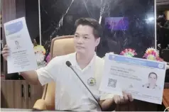  ?? ?? Mayor Alfredo Abelardo Benitez ordered the recall of old identifica­tion cards issued to persons with disability in Bacolod City.