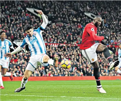  ??  ?? Under question: Romelu Lukaku scores Manchester United’s first goal against Huddersfie­ld but was later taken off