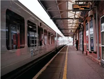  ?? O BANKS. ?? Passengers have followed the instructio­ns to avoid travel unless absolutely necessary, but they require clear and consistent advice about timetable changes and ticket refunds, says Transport Focus.