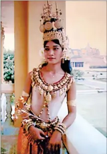  ?? SUPPLIED ?? Charya Burt at the Royal Palace 1991.