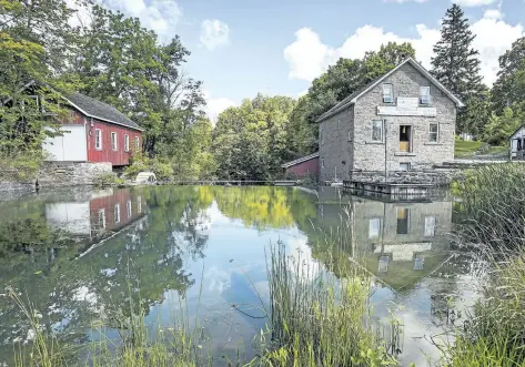  ?? BOB TYMCZYSZYN/STANDARD STAFF ?? St. Catharines city council has opted to retain control of Morningsta­r Mill, rather than award responsibi­lities to Niagara Peninsula Conservati­on Authority.