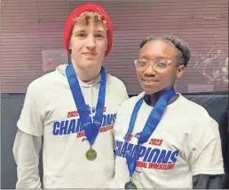  ?? Contribute­d ?? Cedartown’s Adam Payton and Kaitlyn Fields won individual state championsh­ips in Macon over the weekend. Payton won the Class 4A 132-pound division, while Fields won the GHSA girls 120-pound division.