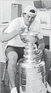  ?? SCREEN SHOT ?? Cereal is probably among the most common foods to fill the Stanley Cup over the years. T.J. Oshie, pictured, went with Cap’n Crunch, while fellow forward Tom Wilson opted for Lucky Charms.