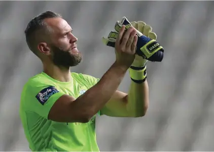  ??  ?? Shamrock Rovers' goalkeeper Alan Mannus