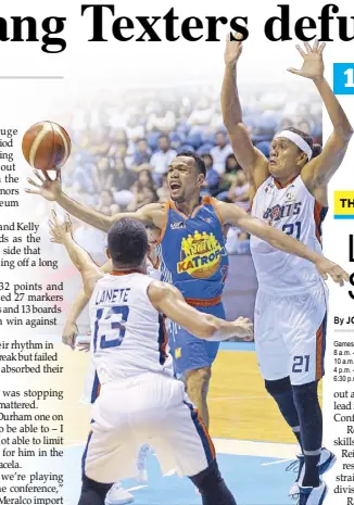  ?? JUN MENDOZA ?? TNT KaTropa’s Jayson Castro loses possession as he drives into the Meralco defense made up of Reynel Hugnatan (right) and Garvo Lanete during their PBA Governors’ Cup clash last night.