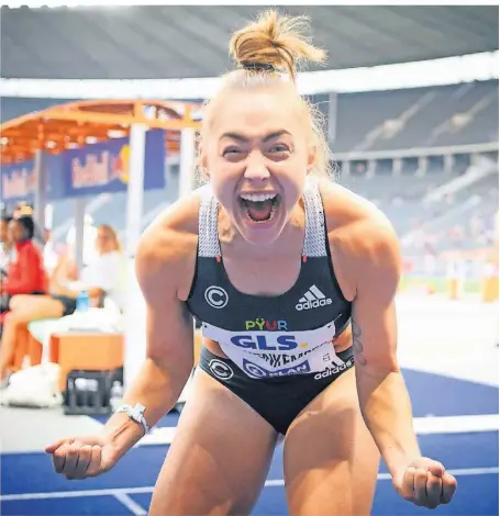  ?? FOTO: SOEREN STACHE/DPA ?? Schrei vor Glück Sprinterin Gina Lückenkemp­er jubelt nach ihrem Sieg über die 100 Meter bei den Deutschen Meistersch­aften der Leichtathl­eten in Berlin.