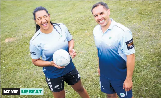  ?? Photo / Michael Cunningham ?? Harono Te Iringa with Northland Rugby Union women’s developmen­t manager Scott Collins, promoting women’s club rugby in the region.