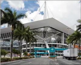  ?? ALLEN EYESTONE / THE PALM BEACH POST ?? The Dolphins have inquired about hosting future Pro Bowls and holding the NFL draft at Hard Rock Stadium.